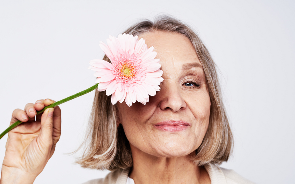 The Best Anti-Ageing Ingredients for Mum’s Skincare Routine