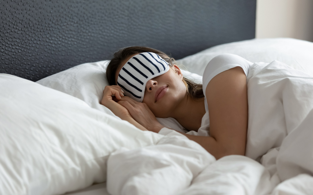 The Sleep-Skin Connection: How to Wake Up with a Glowing Complexion