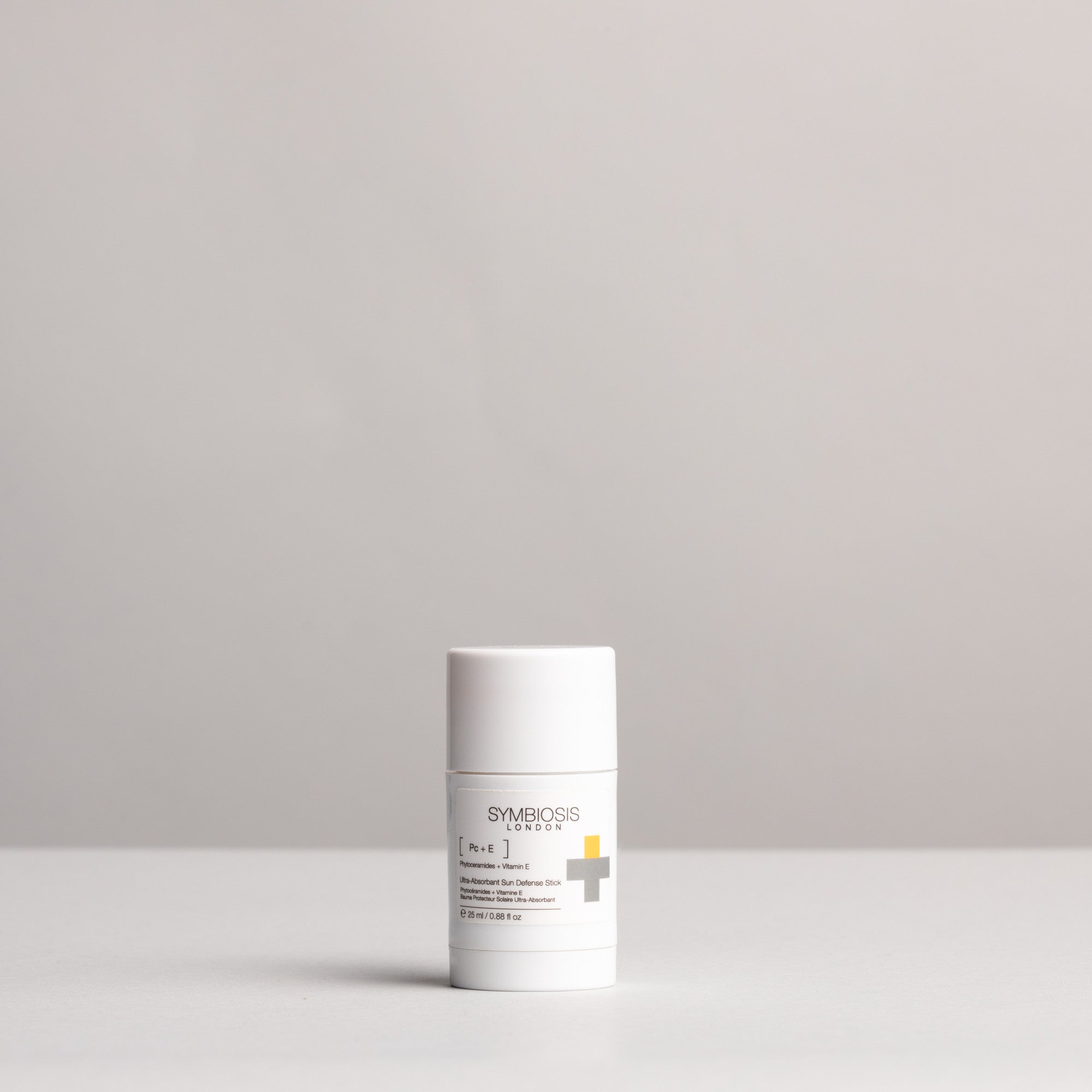 [Phytoceramides + Vitamin E] Ultra absorbant Sun Defence Stick SPF 50
