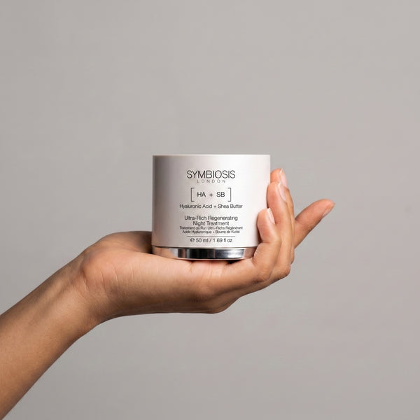 [Prebiotics + Retinoids] - Invigorating & Resurfacing Eye Contour