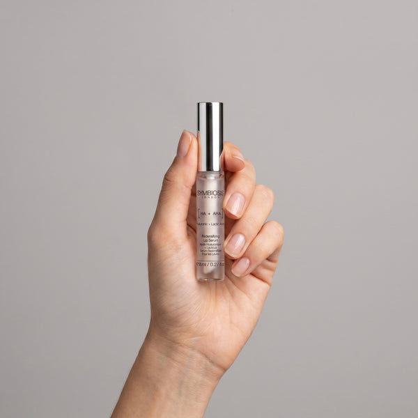 [Hyaluronic + Lactic Acids] - Redensifying Lip Serum