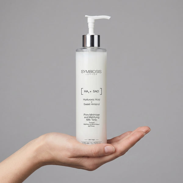 [Hyaluronic Acid + Sweet Almond] - Pore Minimiser & Mattifying Milk Tonic
